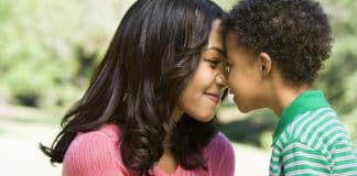 Psicólogos de Harvard revelam: pais que criam filhos ‘bons’ fazem essas 5 coisas…