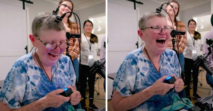 Chip cerebral permite que mulher ‘fale’ 11 anos depois de ser diagnosticada com a mesma doença que matou Stephen Hawking