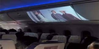 VÍDEO: Passageiro viraliza ao assistir filme por projetor em voo