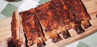 Revolução Gastronômica: Costelas de Porco Veganas com “Ossos” Comestíveis que Todos Vão Querer Experimentar