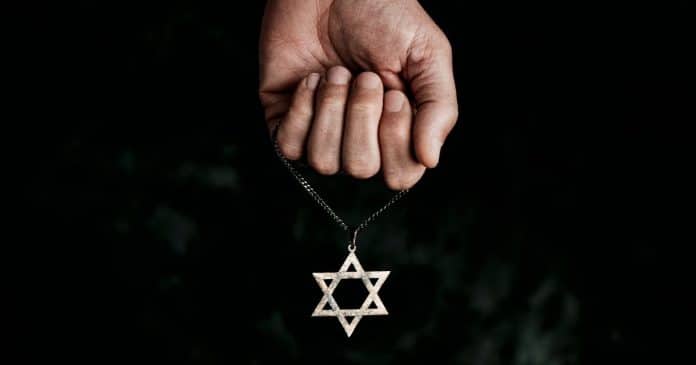 Estrela de davi: entenda a origem e significado desse símbolo judaico