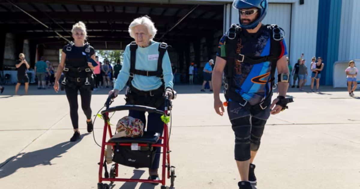 sabiaspalavras.com - Idosa de 104 anos salta de paraquedas e pode ser paraquedista mais velha do mundo