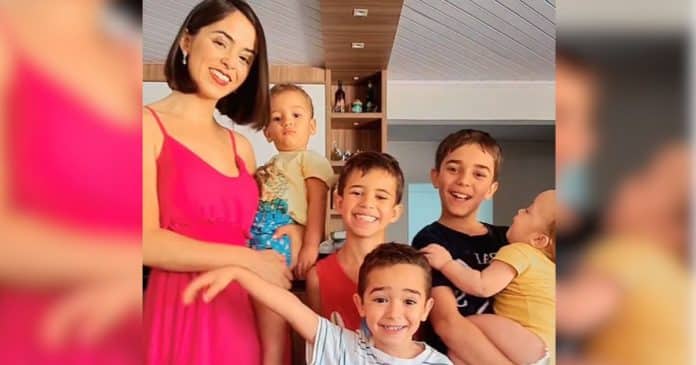 “Não faça tudo pelo seu filho!”: Mãe de cinco meninos é criticada pela forma que os educa