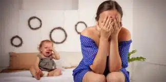 “Sou mãe pela primeira vez e já me arrependo de ter um filho – sinto falta de poder assistir Netflix e de ficar sozinha”