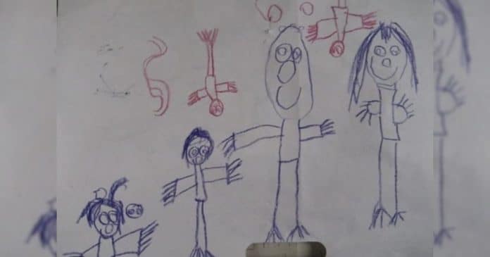 Desenho arrepiante de filho de 5 anos previu o futuro de uma família