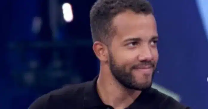 jovem-alcanca-a-pergunta-valendo-r1-milhao-no-domingao-com-huck Primeiro brasileiro negro a se formar em Harvard erra pergunta para R$1 milhão no Domingão com Huck