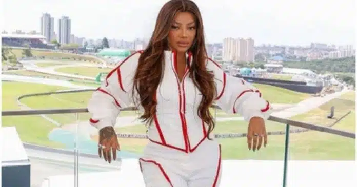 ludmila-desabafa-sobre-falha-de-som-ao-cantar-hino-nacional-na-formula-1-tiramos-de-letra Ludmilla desabafa sobre falha de som ao cantar Hino Nacional na Fórmula 1: ‘Tiramos de letra’