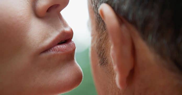 Descubra os elogios que os homens adoram ouvir com mais frequência