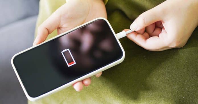 Ex-funcionário da Apple revela como prolongar o tempo de bateria do seu iPhone