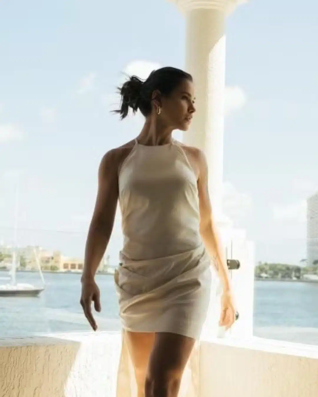 Gusttavo Lima vive uma vida de luxo em Miami com mansão de R$60 milhões sabiaspalavras.com - Gusttavo Lima vive uma vida de luxo em Miami com mansão de R$60 milhões
