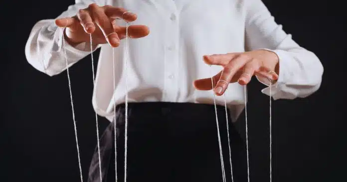 como-desarmar-um-manipulador-dicas-e-sinais-para-se-proteger Como desarmar um manipulador: Dicas e sinais para se proteger