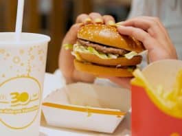 Lanches do McDonald’s causam doença que já matou uma pessoa e infectou dezenas nos EUA