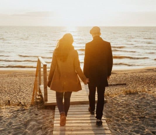 Sinais de que você conheceu um amor de uma vida passada