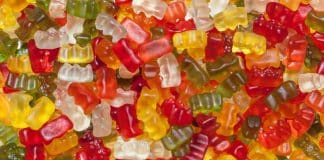 Corante alimentar pode ser proibido no EUA por graves riscos à saúde; entenda