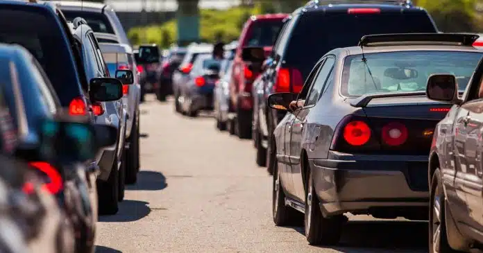 a-cor-de-carro-mais-perigosa-para-dirigir-foi-comprada-por-mais-de-1-milhao-de-pessoas-nos-ultimos-3-anos A cor de carro mais perigosa para dirigir foi comprada por mais de 1 milhão de pessoas nos últimos 3 anos