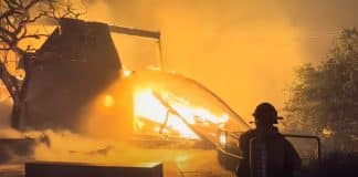 Estrelas de Hollywood tem ‘mansões’ totalmente queimadas no pior incêndio da história de Los Angeles, EUA