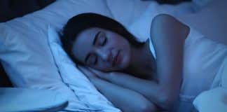 Quantas horas de sono você realmente precisa? Especialistas explicam por idade