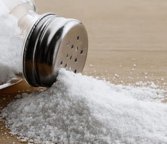 Truques surpreendentes com o sal que você precisa conhecer