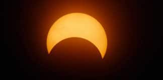 Entenda como o Eclipse Solar DESTE SÁBADO (29/03) vai trazer transformações e impactos na sua vida