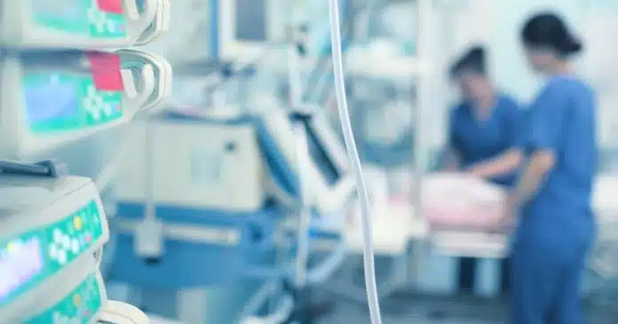 enfermeiras-que-trabalham-no-mesmo-andar-de-um-hospital-coincidentemente-desenvolvem-tumores-cerebrais Enfermeiras que trabalham no mesmo andar de um hospital “coincidentemente” desenvolvem tumores cerebrais