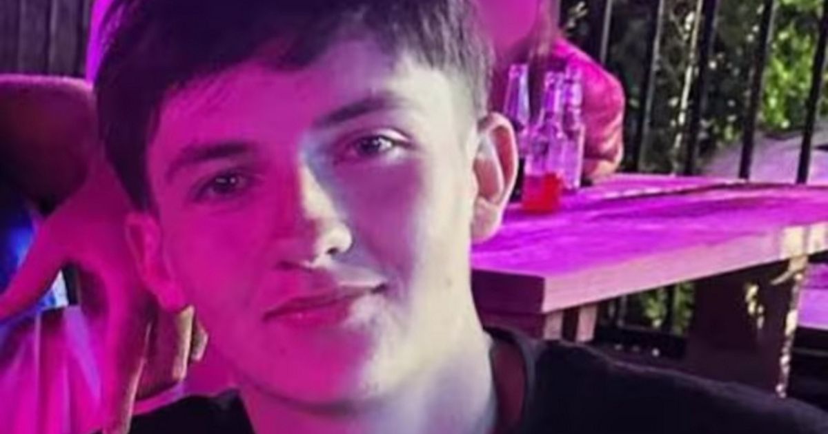 Adolescente morre após participar de “tendência viral” nas redes sociais que especialistas em saúde querem proibir
