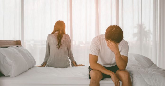 falta-de-libido-pode-ser-sinal-de-problema-no-coracao-entenda-a-conexao Falta de desejo na intimidade pode ter uma origem preocupante na sua saúde – entenda o que está por trás