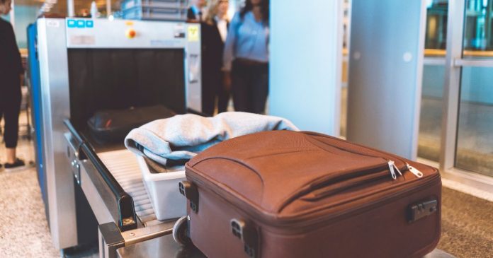 aeroportos-podem-acabar-com-a-regra-dos-100-ml-fim-da-tortura-dos-frascos-minusculos-esta-proximo Aeroportos podem acabar com a regra dos 100 ml: fim da tortura dos frascos minúsculos está próximo