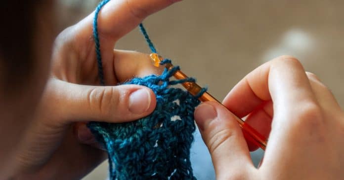mulheres-que-adotam-hobbies-de-avo-podem-viver-ate-8-anos-a-mais-segundo-estudo Mulheres que adotam “hobbies de avó” podem viver até 8 anos a mais, segundo estudo