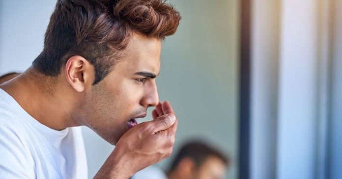 por-que-algumas-pessoas-tem-mau-halito-e-como-resolver-esse-problema-de-vez Por que algumas pessoas têm mau hálito e como resolver esse incômodo problema de vez