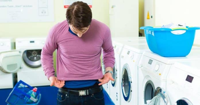 Suas roupas encolheram na lavagem? Veja como recuperar o tamanho original