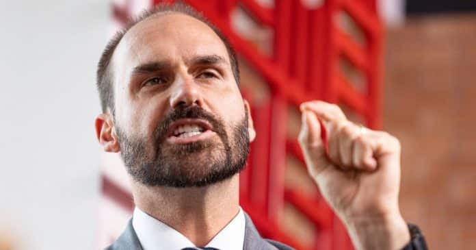 Eduardo Bolsonaro reage ao discurso de Trump elogiando Lula na ONU