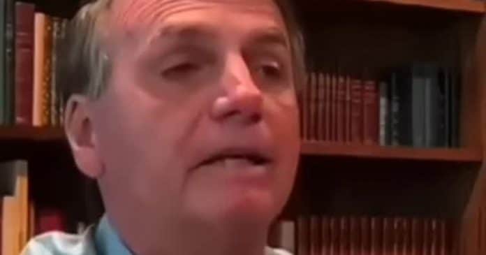 as-vesperas-de-ter-sua-pena-definida-pelo-stf-o-ex-presidente-jair-bolsonaro-agora-enfrenta-uma-depressao-afirmam-aliados Às vésperas de ter sua pena definida pelo STF, Jair Bolsonaro agora enfrenta ‘depressão’, afirmam aliados