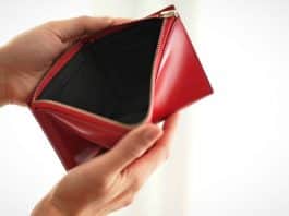 O dinheiro some todo mês? A culpa pode ser de onde você nem imagina