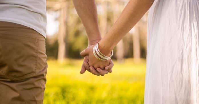 7 Coisas que você NUNCA deve fazer em um casamento se quiser que ele sobreviva