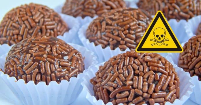 alunos-tentam-envenenar-professoras-com-brigadeiro-apos-nota-baixa-em-salvador-caso-choca-escola-e-gera-investigacao Alunos tentam envenenar professoras com brigadeiro após nota baixa em Salvador; Caso choca escola e gera investigação