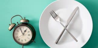 Estudo revela que jejum de 72 horas pode regenerar completamente o sistema imunológico humano; entenda Estudo revela que jejum de 72 horas pode regenerar completamente o sistema imunológico humano; entenda