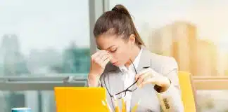 Hábitos que estão destruindo sua saúde sem você perceber (E como reverter agora)