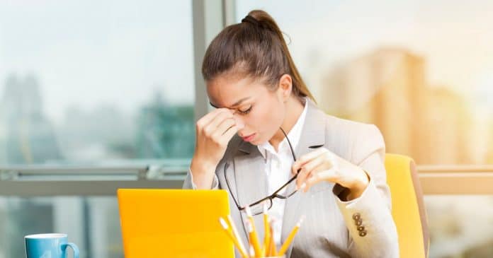 habitos-que-estao-destruindo-sua-saude-sem-voce-perceber-e-como-reverter-agora Hábitos que estão destruindo sua saúde sem você perceber (E como reverter agora)