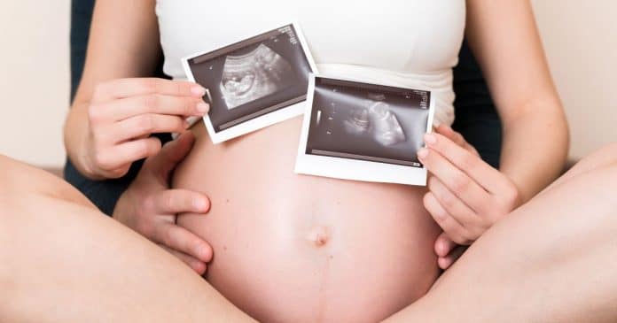 ninguem-fala-sobre-isso-mas-a-melhor-idade-para-ter-filhos-nao-e-aos-25-anos-revelam-pesquisadores Ninguém fala sobre isso, mas a melhor idade para ter filhos não é aos 25 anos, revelam pesquisadores