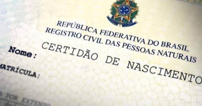 Parece mentira, mas estes são os nomes “mais bizarros” registrados no Brasil segundo o censo do IBGE de 2025