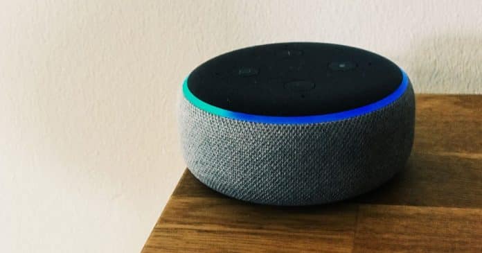 Amazon revela o que as pessoas mais perguntaram para a Alexa em 2025 — e os dados surpreendem