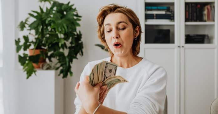 fortuna-em-movimento-5-signos-que-vao-atrair-dinheiro-com-facilidade-em-2026 Fortuna em movimento: 5 signos que vão atrair dinheiro com facilidade em 2026