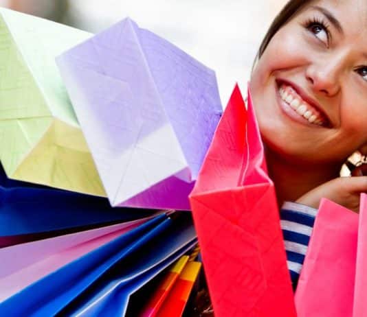 Signos que NÃO conseguem economizar – e gastam antes mesmo de conseguir pensar