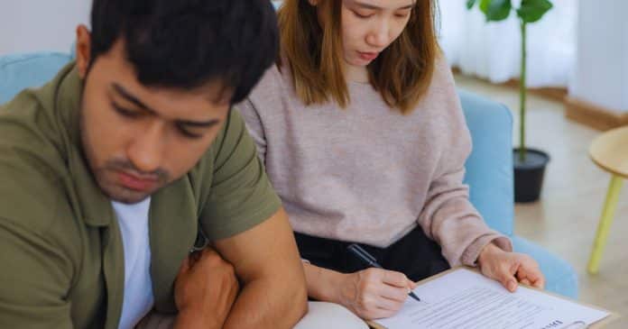 Homem não ama a mulher de verdade e só tem medo de perder? O que a psicologia explica sobre essa polêmica