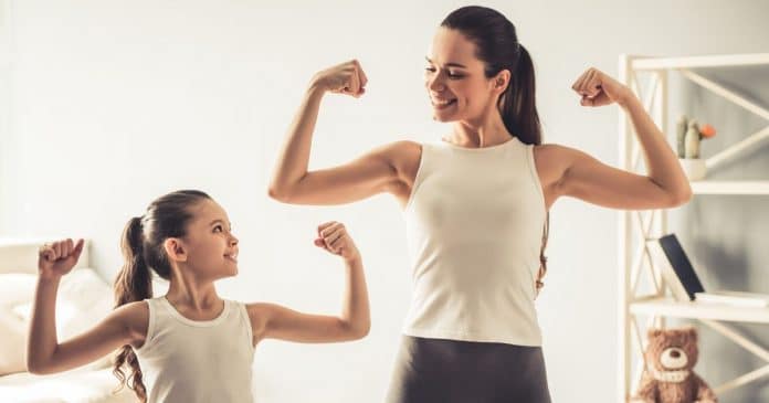 Você carrega “um pedaço” da sua mãe no corpo até hoje — a ciência explica por quê