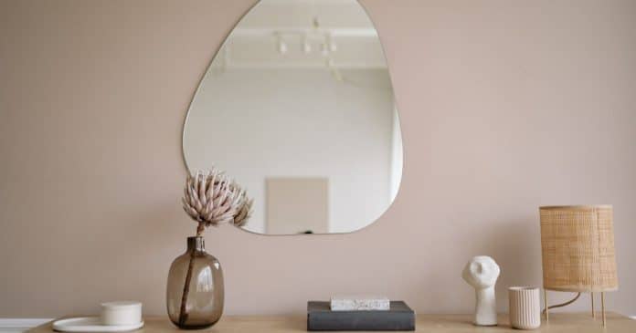 Esse ‘detalhe na entrada da sua casa’ pode impedir a inveja de entrar