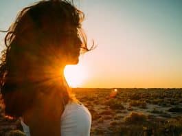 Estes dois signos finalmente vão se ‘libertar de relações tóxicas’: o universo vai cortar correntes antigas em 2026