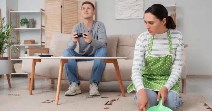 se-o-seu-marido-age-assim-atencao-voce-virou-mae-na-relacao-nao-parceira Se o seu marido age assim, atenção: você virou “mãe” na relação — não parceira