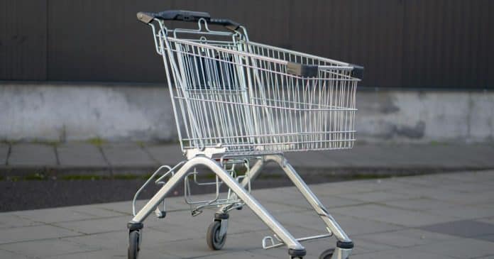 o-que-a-psicologia-revela-sobre-quem-devolve-o-carrinho-de-compras-e-por-que-isso-diz-muito-sobre-carater O que a psicologia revela sobre quem devolve o carrinho de compras (e por que isso diz muito sobre caráter)