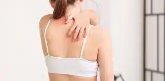 Você tem uma coceira nas costas que não melhora por nada? Fique atento: pode ser um alerta silencioso vindo da sua coluna